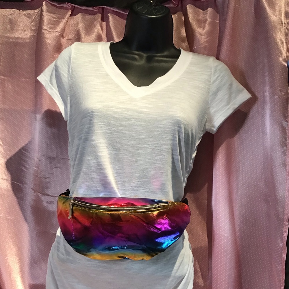 🌈⭐️2for$35 World Pride Rainbow Fanny Pack⭐️🌈 - Picture 2 of 7